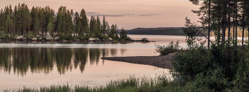 10 Ruhige Abendstimmung am See als Symbol für innere Ruhe und Klarheit
